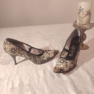 Vintage 1950s-60s De Liso Debs by Palter Deliso Cream & Black Floral Lace Stilet